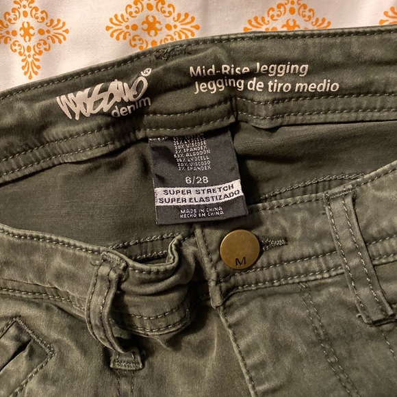 Mossimo Army Green Cargo Jeggings - Picture 5 of 6